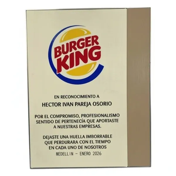 Placa de Reconocimiento en piel sintética beige 24x31cm