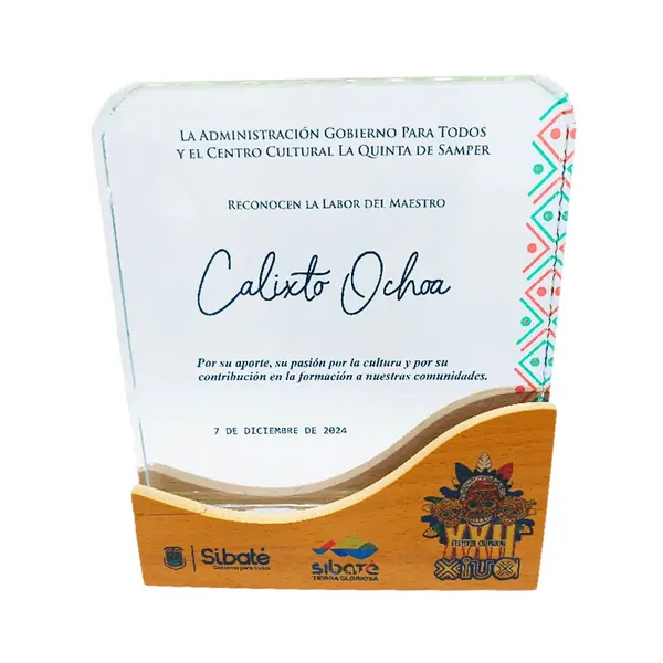 Placa de Reconocimiento Vidrio madera cuadrada